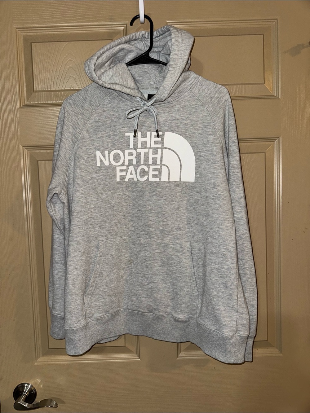 The North Face Women's Grey Half Dome Logo Fleece Pullover Hoodie (Medium)